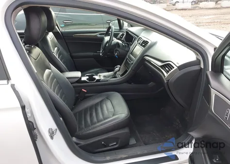 2014 Ford Fusion Se z USA, uszkodzony, nr VIN 1FA6P0HD9E5368173